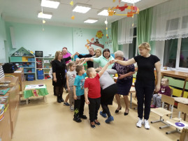 Заседание семейного клуба "Доверие" Заседание семейного клуба "Доверие".
